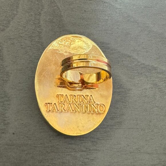 Tarina Tarantino Cameo Ring - Picture 2 of 2